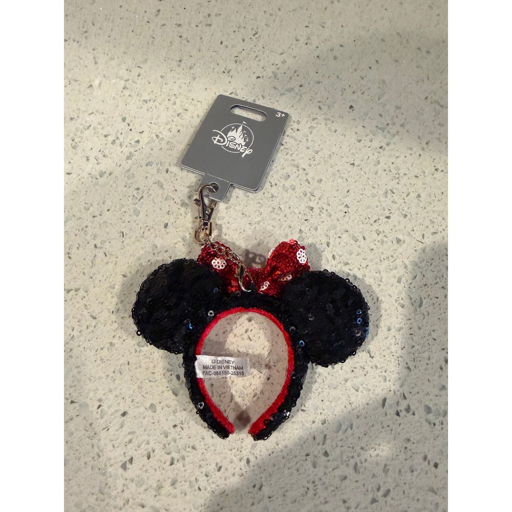 NWT 2026 Disney Parks Minnie Mouse Black & Red Sequin Ear Headband Keychain
